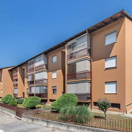 Apartmán Lovely - Private Parking & Balconies Asti